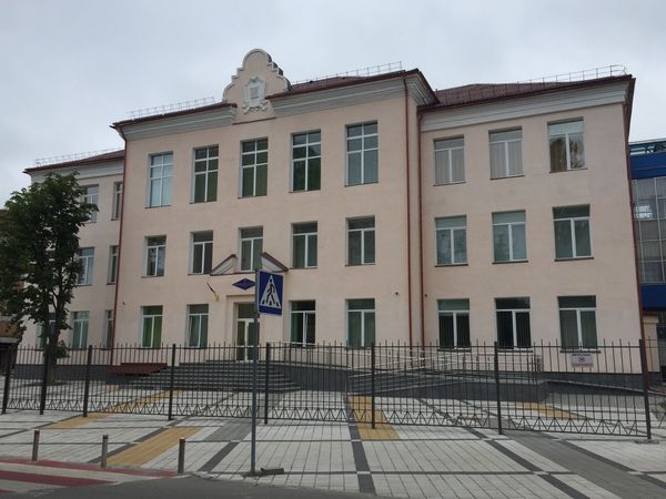 Школа №23 в которой учился Геннадий Выходцев